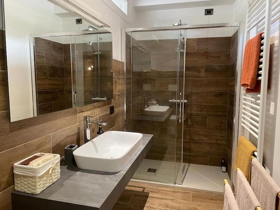 La Dimora Delle Rose Apartment Passignano sul Trasimeno Ngoại thất bức ảnh